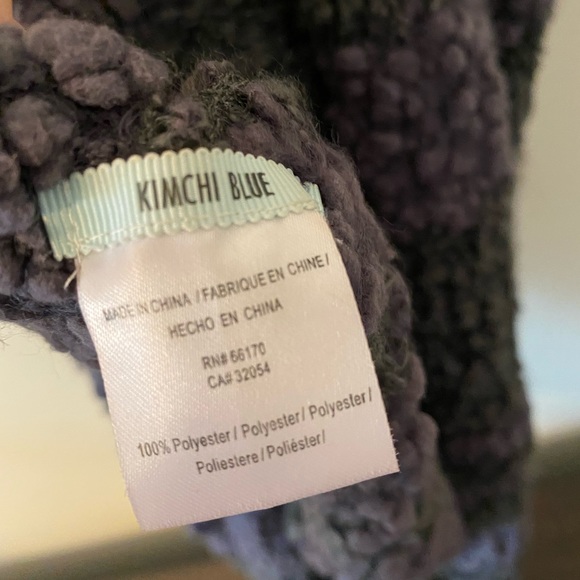 Urban Outfitters Infinity Scarf - Picture 4 of 6